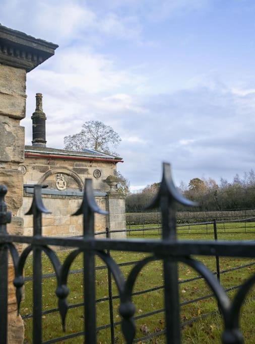 Cowthorpe Walshford Lodge מראה חיצוני תמונה